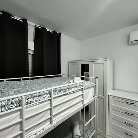 Apartment Center Boutique